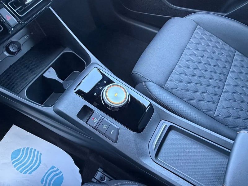 Photo de la voiture MG MG3 1.5 L Hybrid+ 195 ch Luxury