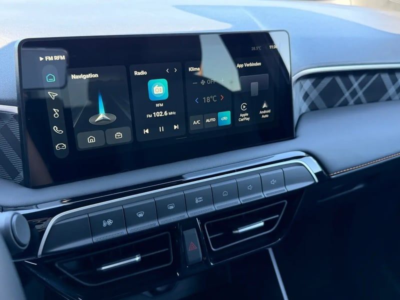 Photo de la voiture MG MG3 1.5 L Hybrid+ 195 ch Luxury