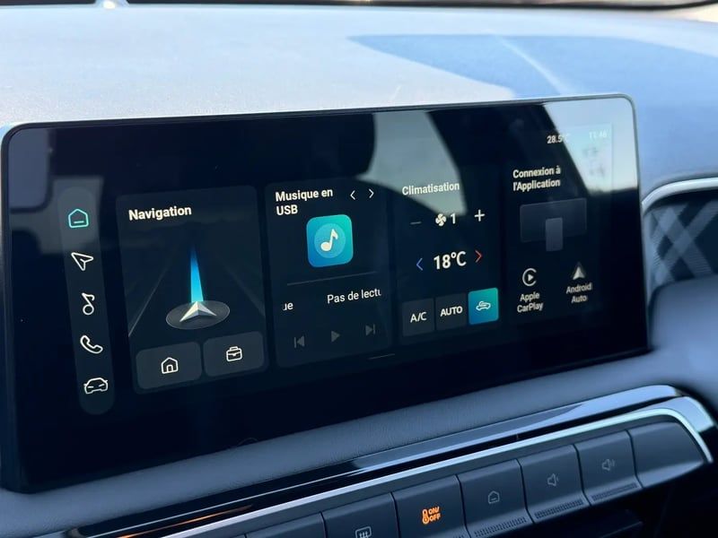 Photo de la voiture MG MG3 1.5 L Hybrid+ 195 ch Luxury