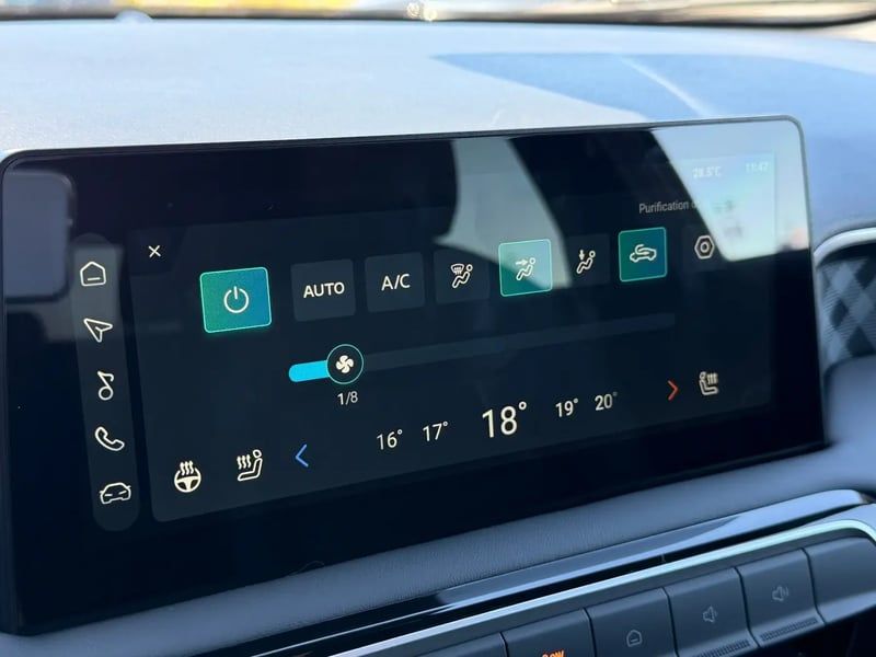 Photo de la voiture MG MG3 1.5 L Hybrid+ 195 ch Luxury