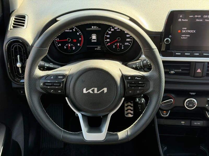 Photo de la voiture KIA PICANTO 1.2 DPi 84ch BVM5 GT Line