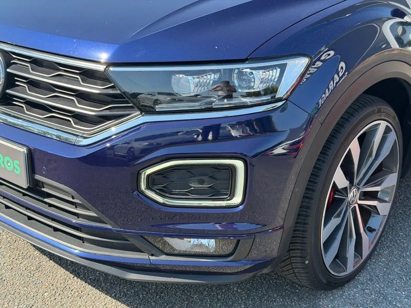 Photo de la voiture VOLKSWAGEN T-ROC 1.5 TSI 150 EVO Start/Stop BVM6 R-Line