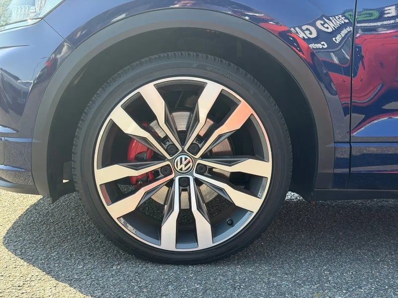 Photo de la voiture VOLKSWAGEN T-ROC 1.5 TSI 150 EVO Start/Stop BVM6 R-Line