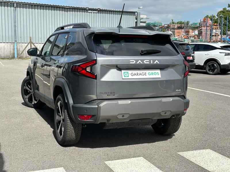 Photo de la voiture DACIA DUSTER Hybrid-G 150 4x4 Journey