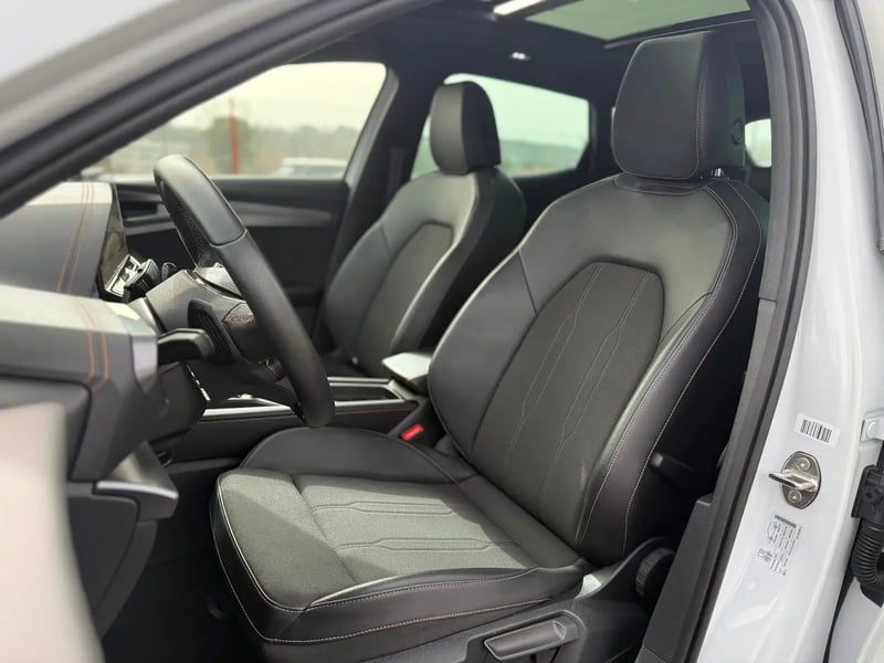 Photo de la voiture CUPRA FORMENTOR 1.5 eTSI Hybrid 150 ch DSG7 V