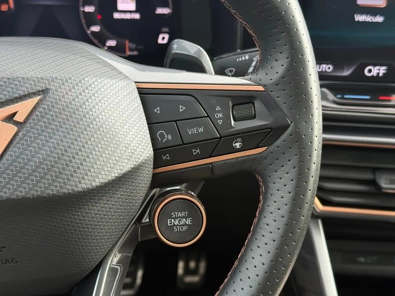 Photo de la voiture CUPRA FORMENTOR 1.5 eTSI Hybrid 150 ch DSG7 V