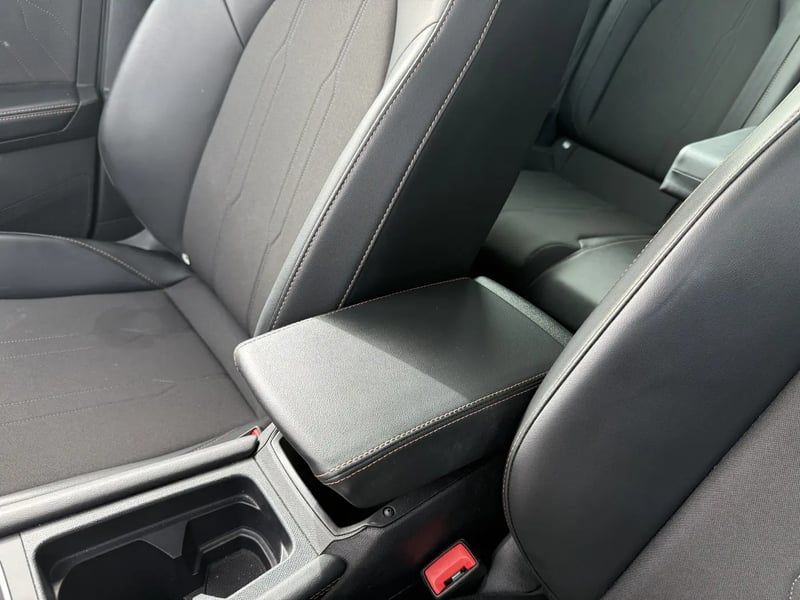 Photo de la voiture CUPRA FORMENTOR 1.5 eTSI Hybrid 150 ch DSG7 V