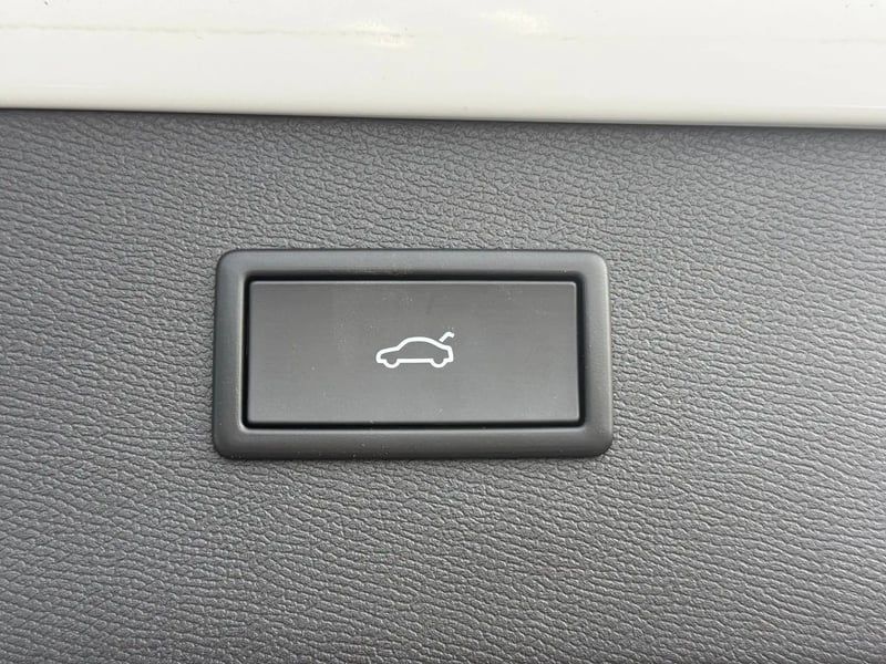 Photo de la voiture CUPRA FORMENTOR 1.5 eTSI Hybrid 150 ch DSG7 V