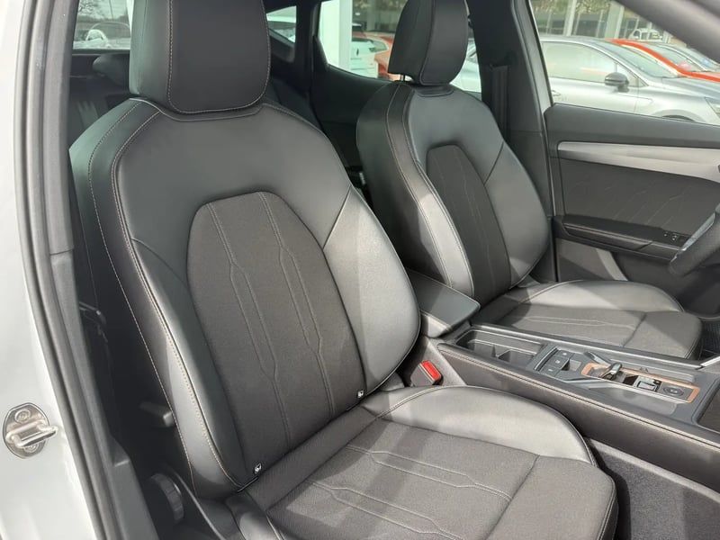 Photo de la voiture CUPRA FORMENTOR 1.5 eTSI Hybrid 150 ch DSG7 V