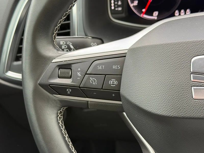 Photo de la voiture SEAT ATECA 1.0 TSI 110 ch Start/Stop Style