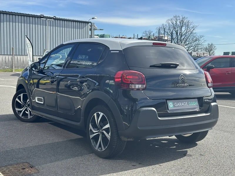 Photo de la voiture CITROEN C3 PureTech 110 S&S EAT6 Shine Pack