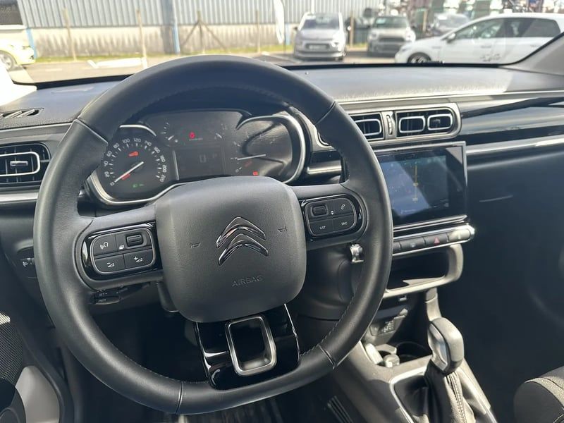Photo de la voiture CITROEN C3 PureTech 110 S&S EAT6 Shine Pack