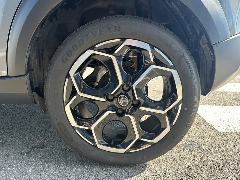 Photo de la voiture CITROEN C3 Turbo 100 ch BVM6 Max