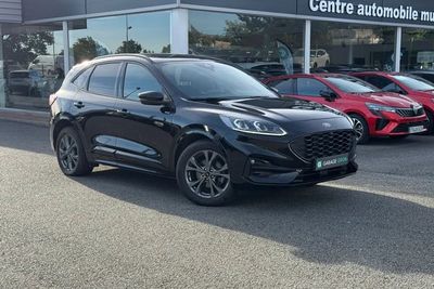 Photo de présentation de la voiture FORD KUGA 2.0 TDCi 120 S&S 4x2 Powershift ST-Line