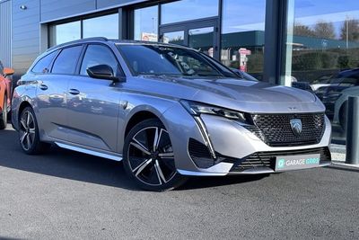Photo de présentation de la voiture PEUGEOT 308 SW PureTech 130ch S&S EAT8 GT