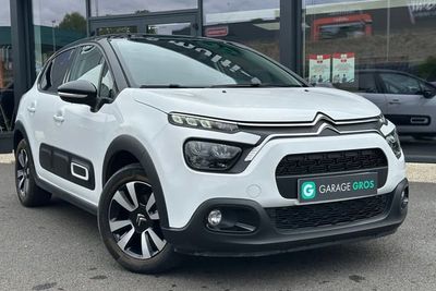Photo de présentation de la voiture CITROEN C3 PureTech 110 S&S EAT6 Shine