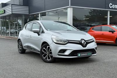 Photo de présentation de la voiture RENAULT CLIO IV TCe 90 E6C Intens