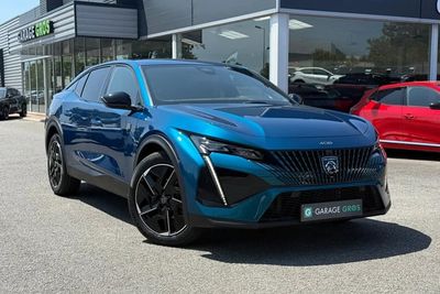 Photo de présentation de la voiture PEUGEOT 408 Hybrid 145 e-DCS6 GT