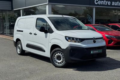 Photo de présentation de la voiture CITROEN BERLINGO VAN XL DIESEL 130 CH AUT.