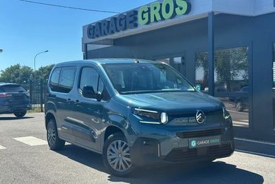Photo de présentation de la voiture CITROEN E-BERLINGO Taille M 136 ch 54 kWh Plus