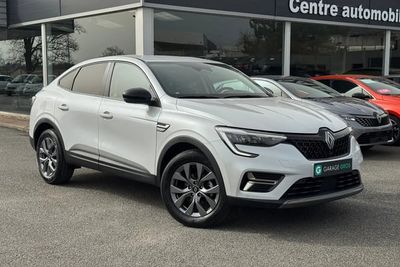Photo de présentation de la voiture RENAULT ARKANA mild hybrid 140 EDC GSR2 Evolution
