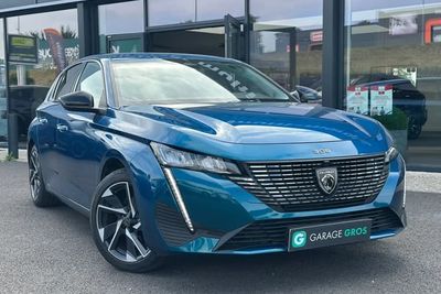Photo de présentation de la voiture PEUGEOT 308 PureTech 130ch S&S BVM6 Allure
