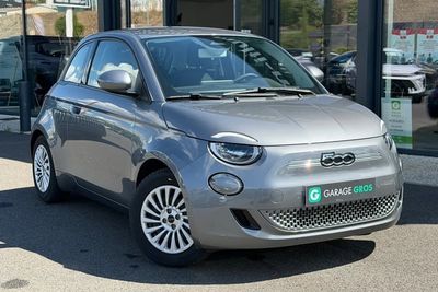 Photo de présentation de la voiture FIAT 500e BERLINE 500 e 118 ch Nouvelle 500