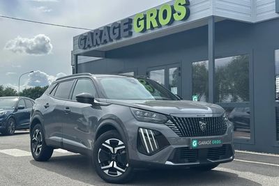 Photo de présentation de la voiture PEUGEOT 2008 Hybrid 145 e-DCS6 GT