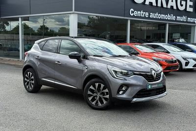 Photo de présentation de la voiture RENAULT CAPTUR TCe 90 Techno