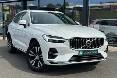 Photo de présentation de la voiture VOLVO XC60 T6 AWD Hybride rechargeable 253 ch+145 ch Geartronic 8 Plus Style Chrome