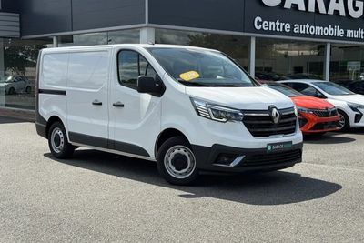 Photo de présentation de la voiture RENAULT TRAFIC FOURGON FG BLUE DCI 130 L1H1 2T8 GSR2 ADVANCE