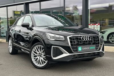 Photo de présentation de la voiture AUDI Q2 30 TDI 116 S tronic 7 S-line