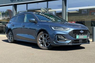 Photo de présentation de la voiture FORD FOCUS SW 1.0 EcoBoost 125 S&S mHEV ST-Line X