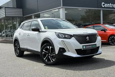 Photo de présentation de la voiture PEUGEOT 2008 BlueHDi 130 S&S EAT8 Allure