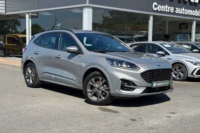 Photo de présentation de la voiture FORD KUGA 2.0 TDCi 120 S&S 4x2 Powershift ST-Line