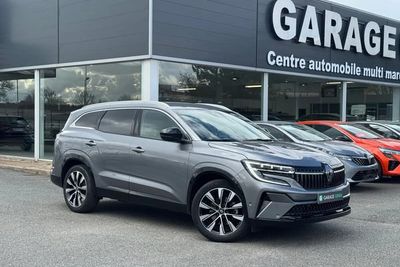Photo de présentation de la voiture RENAULT ESPACE VI E-Tech hybrid 200 Techno