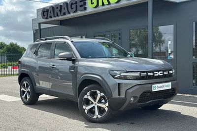 Photo de présentation de la voiture DACIA DUSTER Hybrid-G 150 4x4 Journey