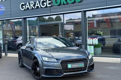 Photo de présentation de la voiture AUDI TT COUPE 1.8 TFSI 180 S line